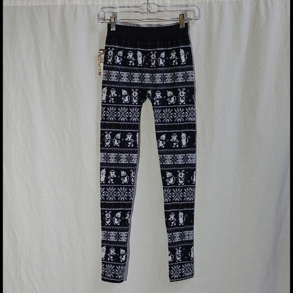 Pink Rose Penguin Fleece Leggings - Picture 2 of 10